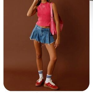 Coolest sneakers!!! Red and pink. EUC size 8!